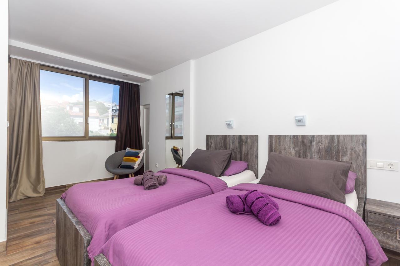 Apinelo Tower Rooms Split Exterior photo