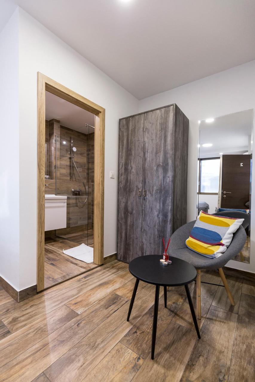 Apinelo Tower Rooms Split Exterior photo
